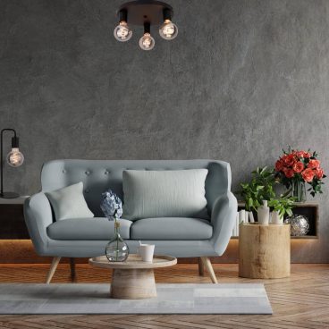 Basic plafondlamp met 3 lichtpunten en Ø28 cm, sfeervol gepresenteerd in een eigentijds interieur.