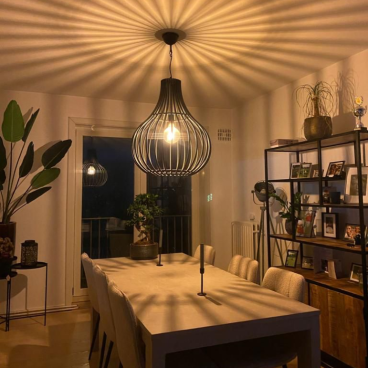 Chericoni Goccia Ø50 cm: elegante, zwarte hanglamp van metaal. Eén lichtpunt voor stijlvolle verlichting.