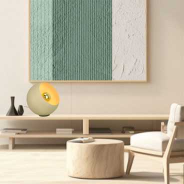 De Occhio tafellamp in ice green is een frisse eyecatcher. Modern design van metaal, perfect voor sfeervolle accenten.