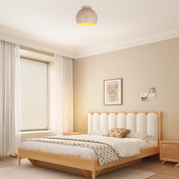 De beige Occhio plafondlamp voegt een moderne touch toe aan je interieur. Perfect voor sfeervolle verlichting in elke ruimte.