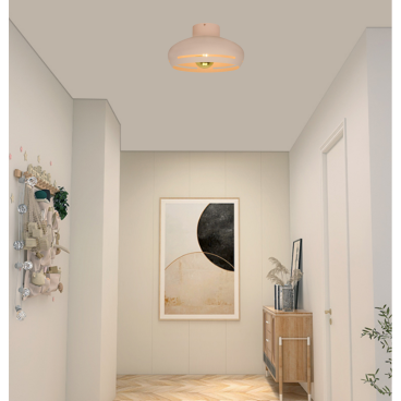 Deze moderne witte plafondlamp van metaal voegt een frisse uitstraling toe aan elke kamer.